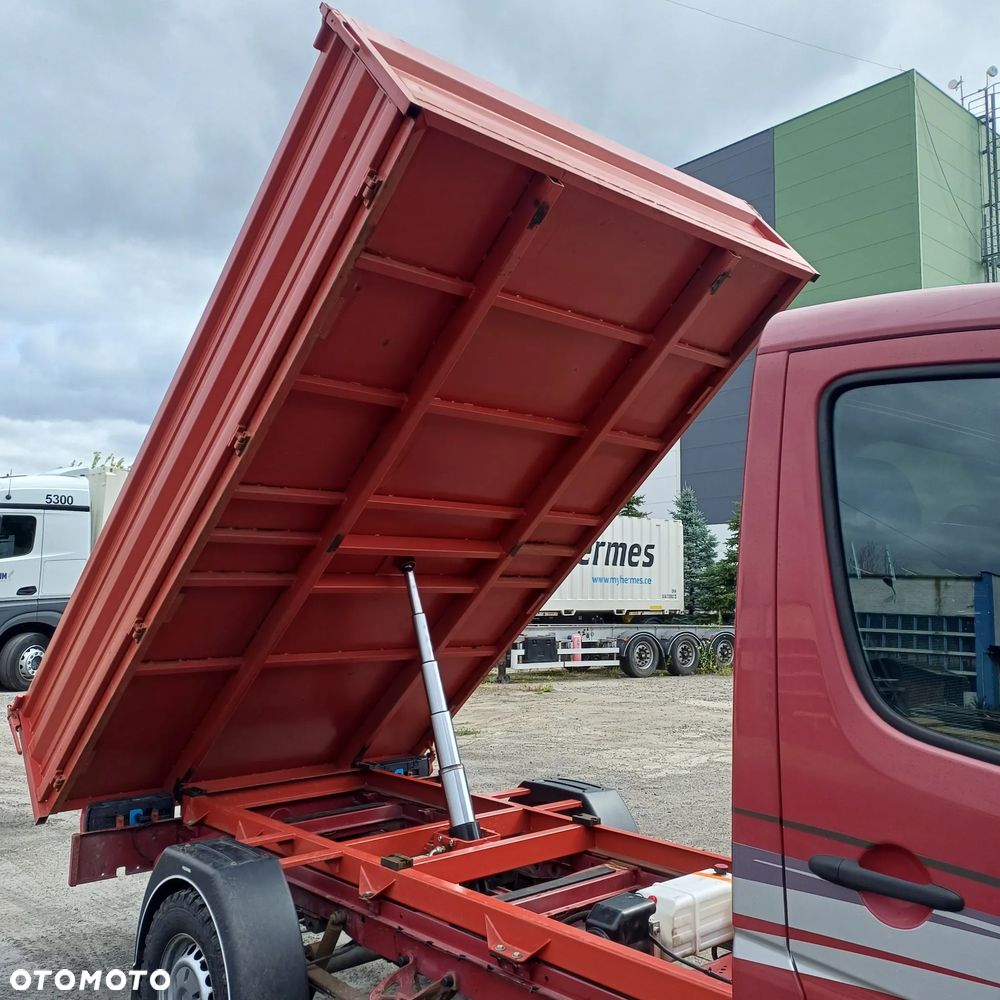 Mercedes-Benz Sprinter - 10