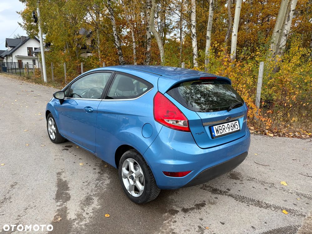 Ford Fiesta 1.4 Titanium EU5 - 3