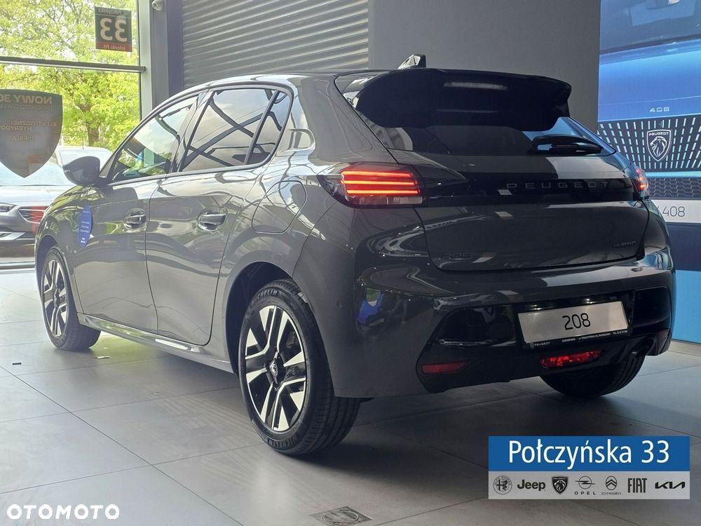 Peugeot 208 - 4