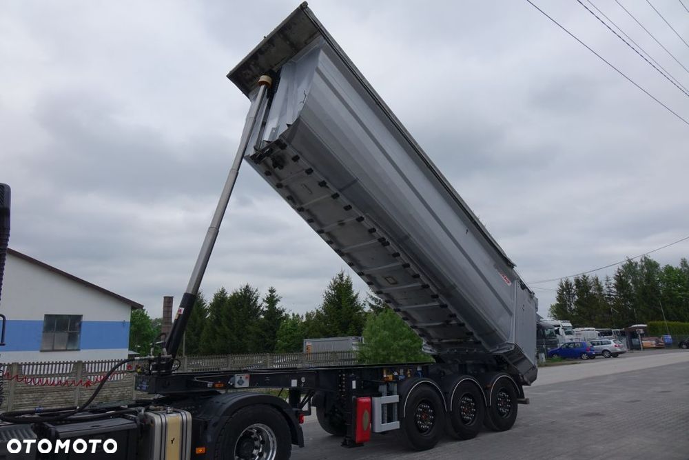 Fruehauf WYWROTKA 28m3 / OSIE SAF / OŚ PODNOSZONA / HYDROKLAPA / SZYBER ZBOŻOWY / ELEKTRYCZNA PLANDEKA - 11