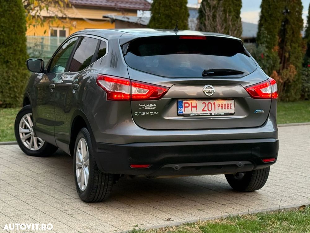 Nissan Qashqai 1.6 DCI Start/Stop N-Connecta - 4