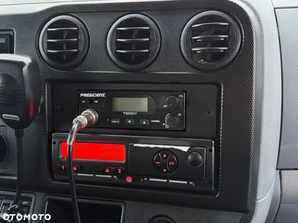 Renault D 7.5 // EKSPOZYCJA // SKLEP MOBILNY // ZABUDOWA WYSTAWOWA // SHOWROOM MOBILNY // - 33