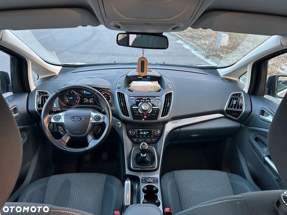 Ford Grand C-MAX 2.0 TDCi Titanium - 11