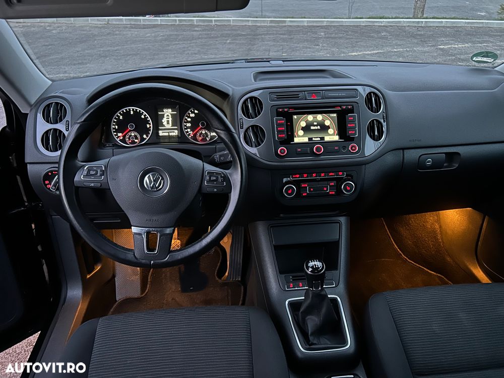 Volkswagen Tiguan 2.0 TDI 4Motion BMT Sport & Style - 11