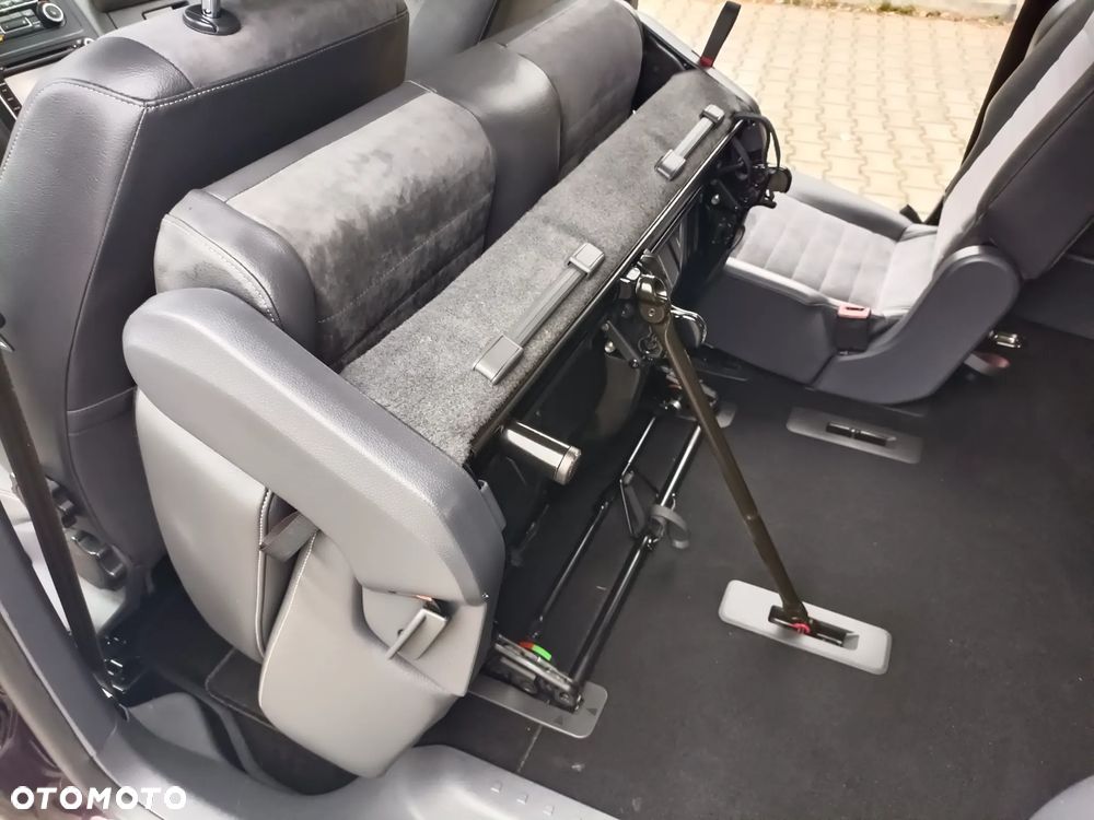 Volkswagen Caddy Maxi Highline DSG - 26