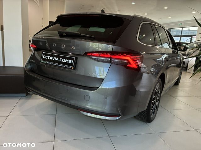 Skoda Octavia 1.5 TSI mHEV Edition 130 Selection DSG - 6