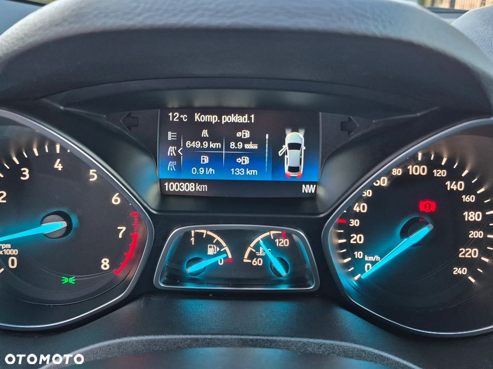 Ford Kuga 1.5 EcoBoost 2x4 ST-Line - 8