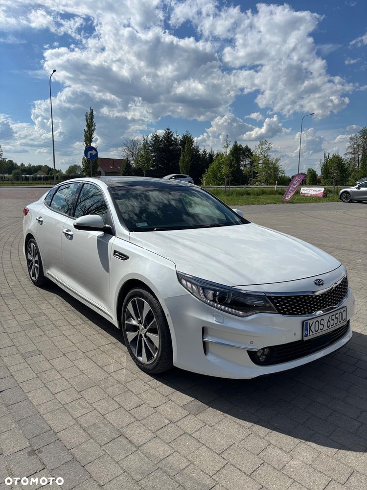 Kia Optima 1.7 CRDI XL DCT - 1