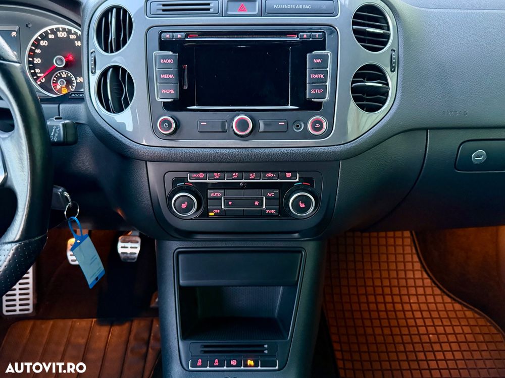 Volkswagen Tiguan 1.4 TSI BlueMotion Technology Sport & Style - 12