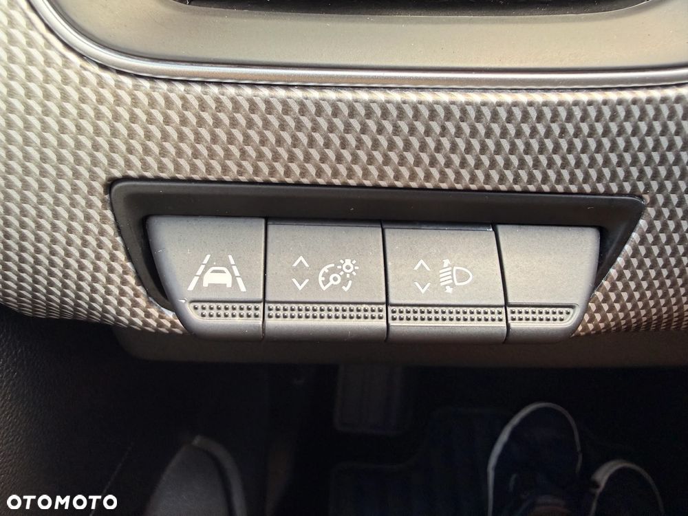 Renault Arkana E-TECH Full 145 E-TECH engineerd - 25