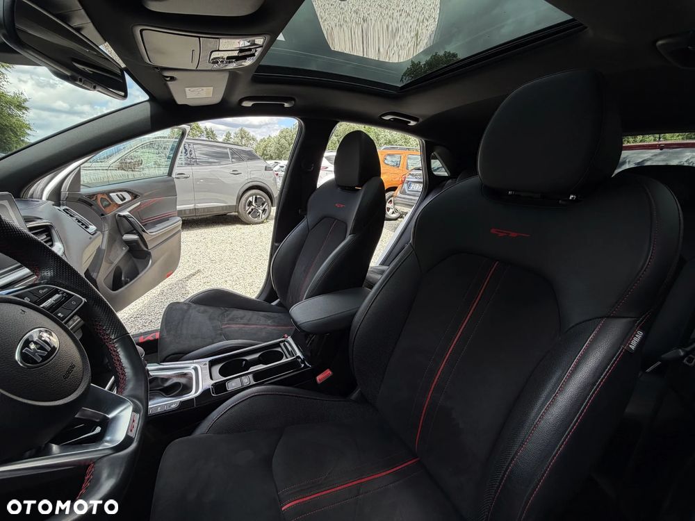 Kia Ceed 1.6 T-GDI DCT7 OPF GT - 36