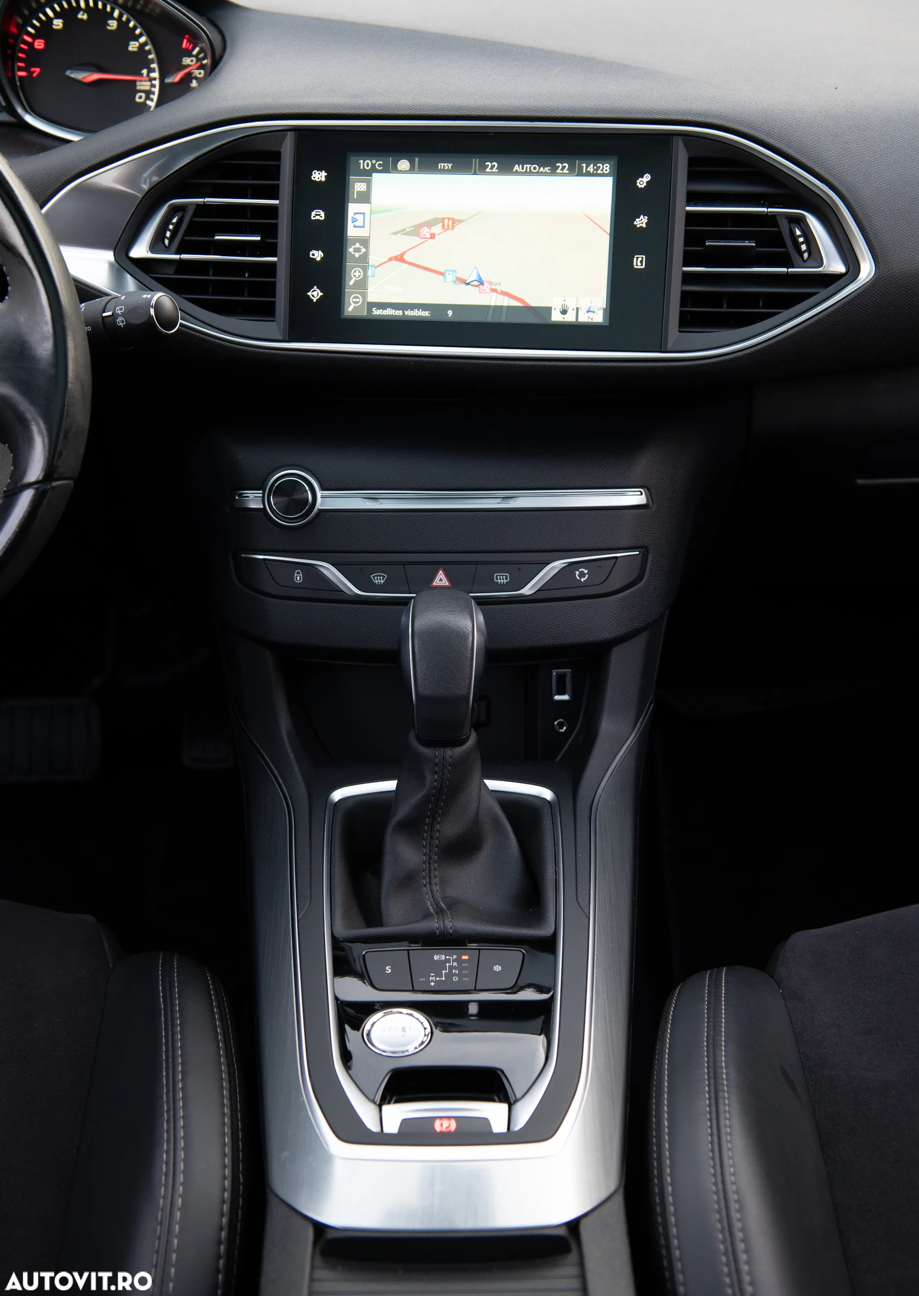 Peugeot 308 - 35