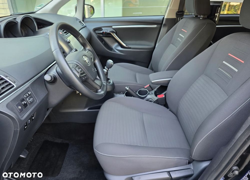 Toyota Verso - 18
