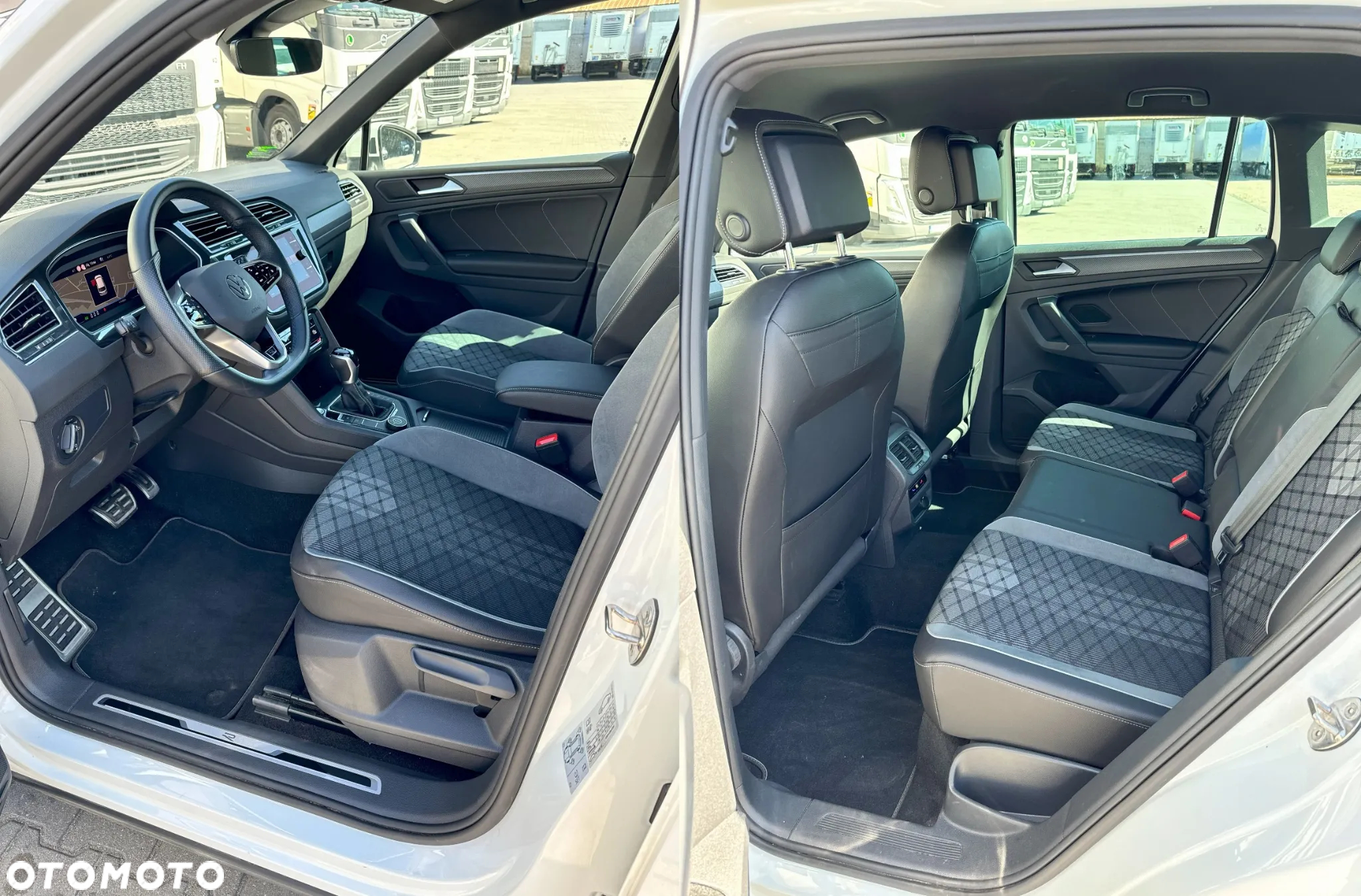 Volkswagen Tiguan 2.0 TSI 4Mot R-Line DSG - 9
