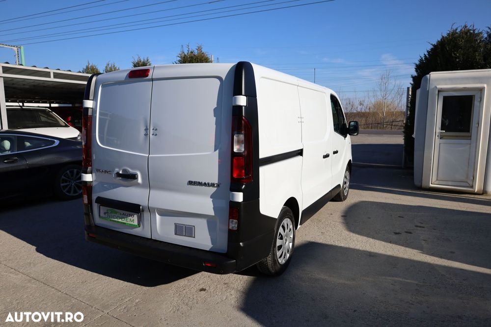 Renault Trafic - 7