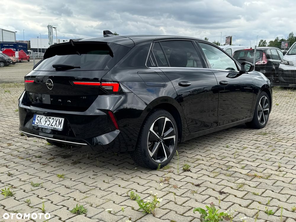 Opel Astra 1.2 T Elegance S&S - 20