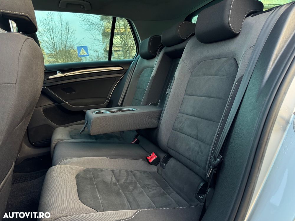 Volkswagen Golf 1.5 TSI DSG Highline - 22