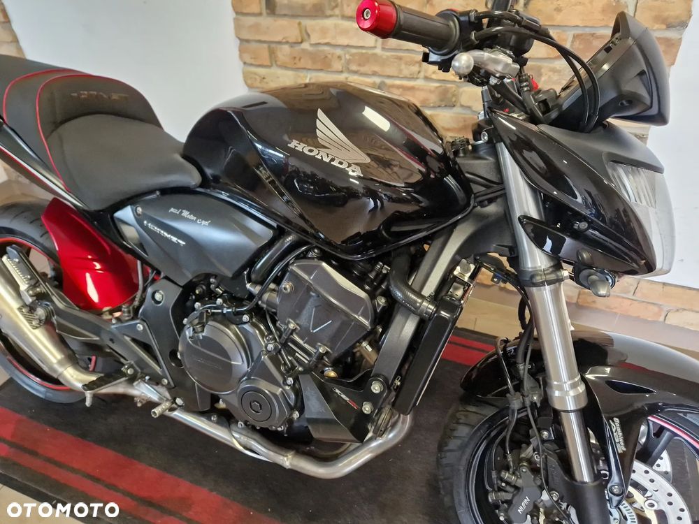 Honda Hornet - 24