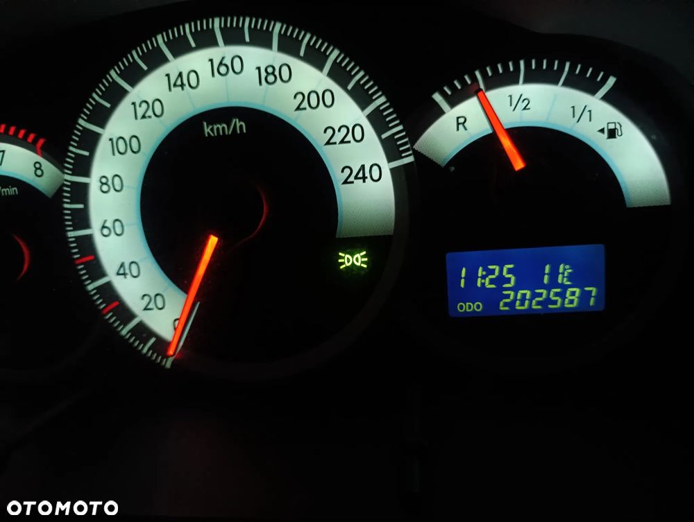 Toyota Corolla Verso - 7