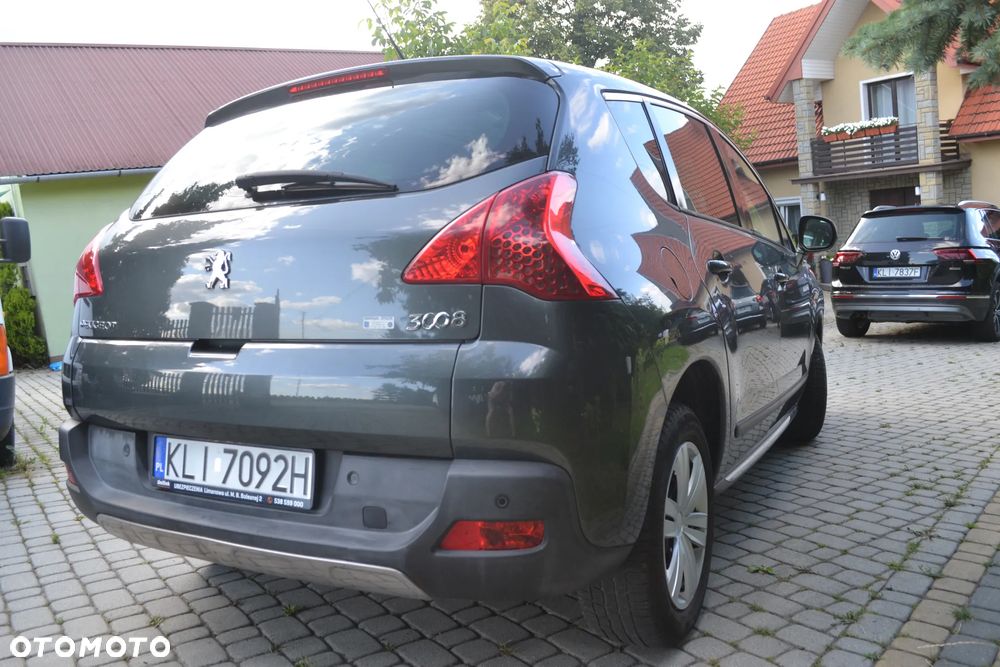 Peugeot 3008 BlueHDi 150 Stop & Start Business-Line - 4
