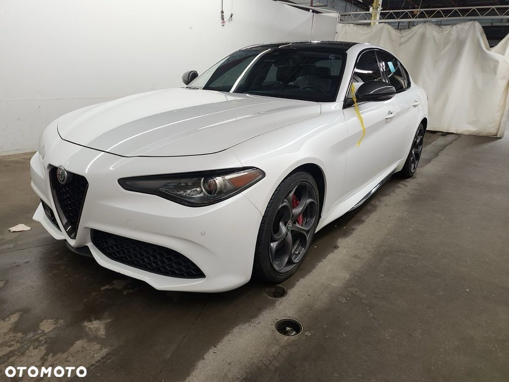 Alfa Romeo Giulia - 3