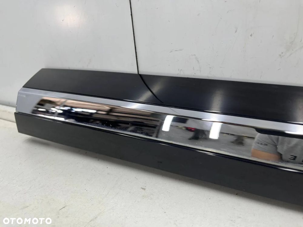 Listwa VW Arteon 2017r.- PRAWA przednia dolna nakładka drzwi prawy przód chrom 3g8859701b - 24