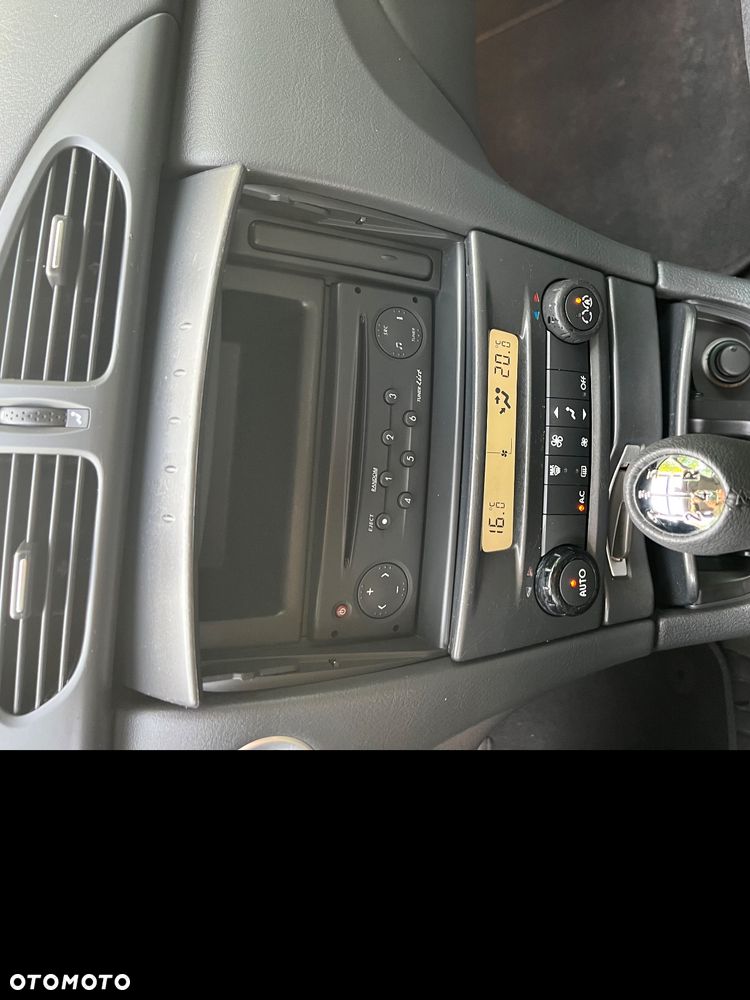 Renault Laguna - 15