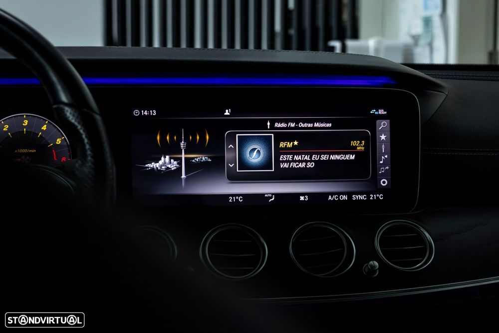 Mercedes-Benz E 300 de AMG Line - 16