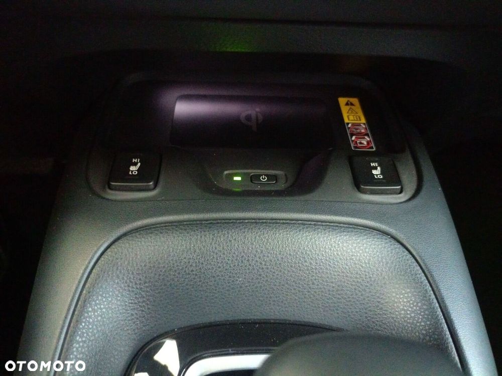 Toyota Corolla 1.8 Hybrid Style - 20