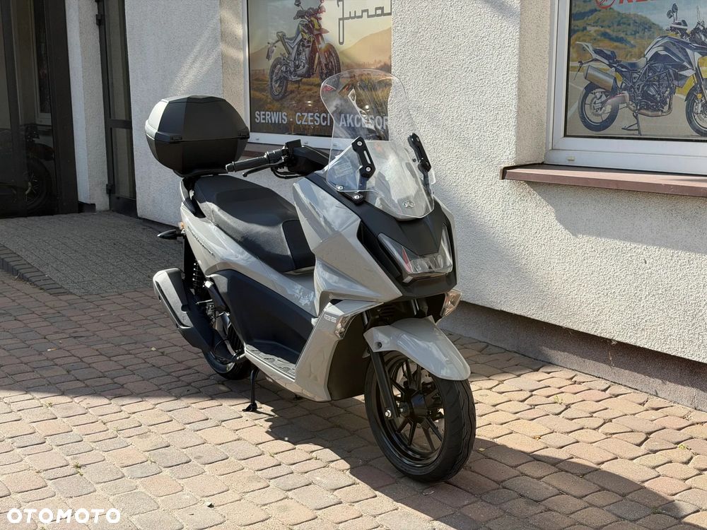 Kymco Skytown - 2
