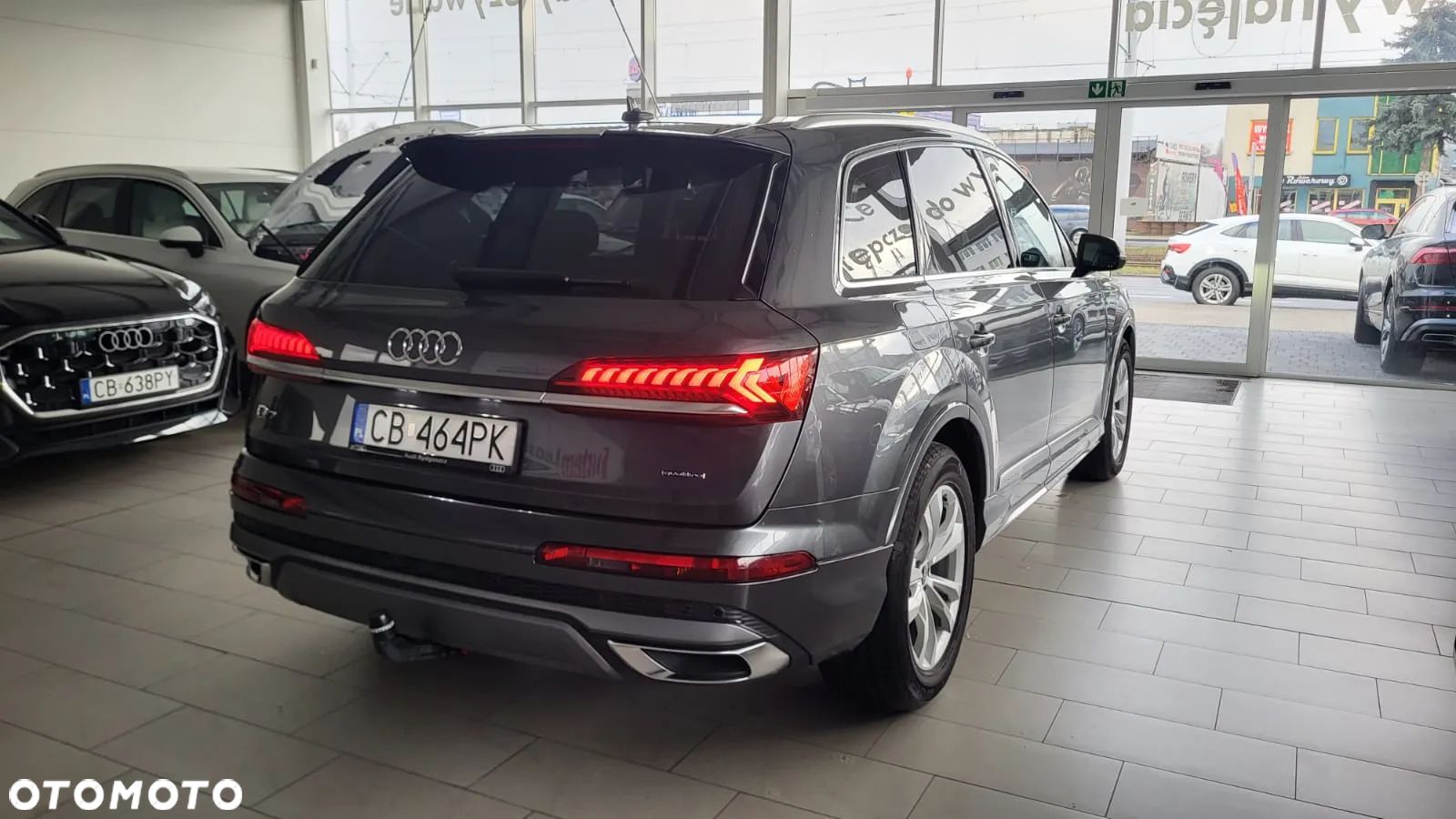 Audi Q7 - 1