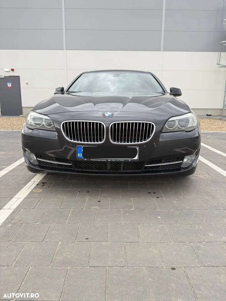 BMW Seria 5 525d xDrive - 3
