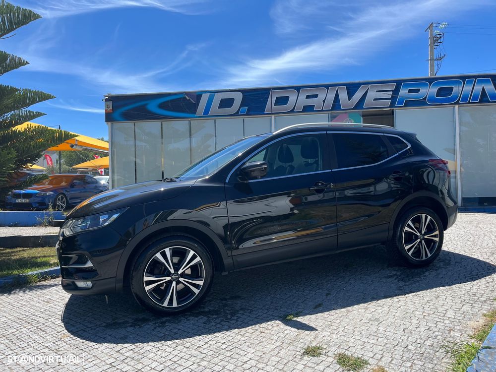 Nissan Qashqai 1.3 DIG-T N-Connecta J18 - 18
