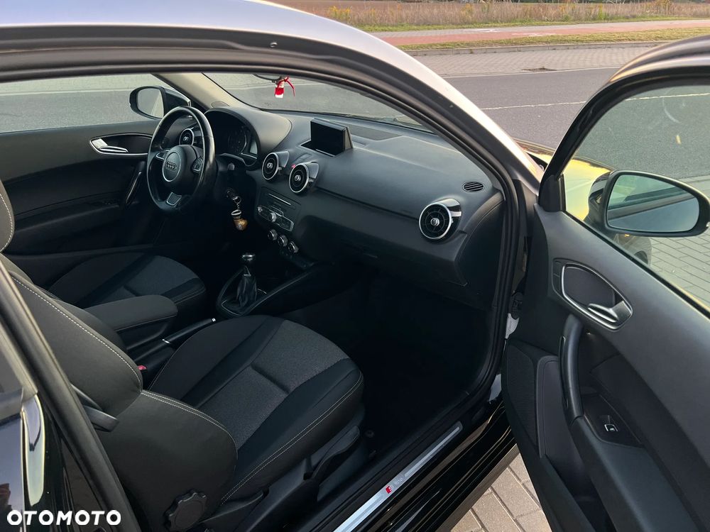 Audi A1 1.6 TDI Ambition - 10