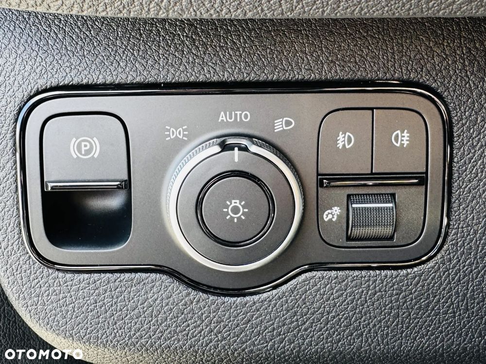 Mercedes-Benz 319 CDI długi PRO - 19