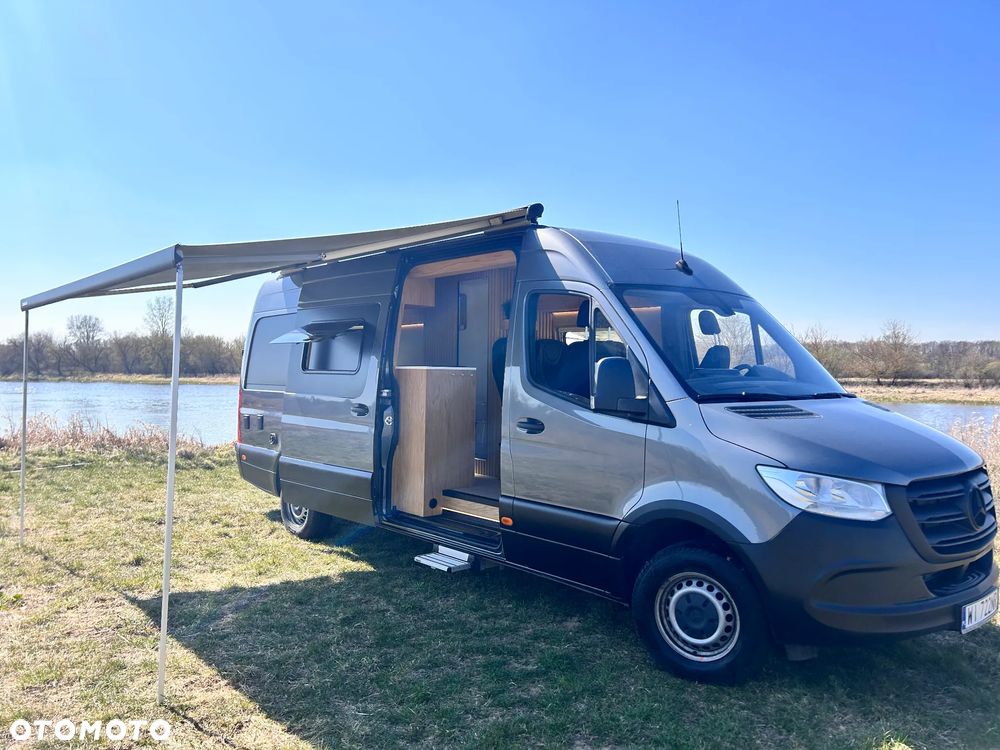 Mercedes-Benz SPRINTER 317 - 1