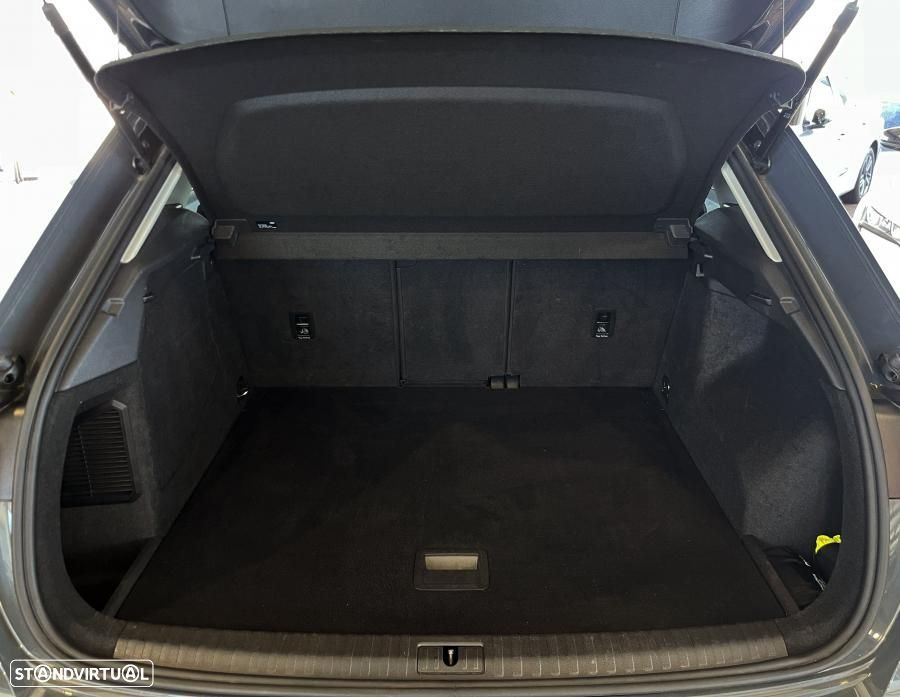Audi Q3 45 TFSIe S tronic - 33