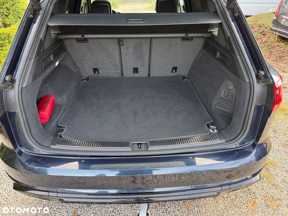 Volkswagen Touareg 3.0 V6 TDI SCR 4Motion Automatik R-Line - 33