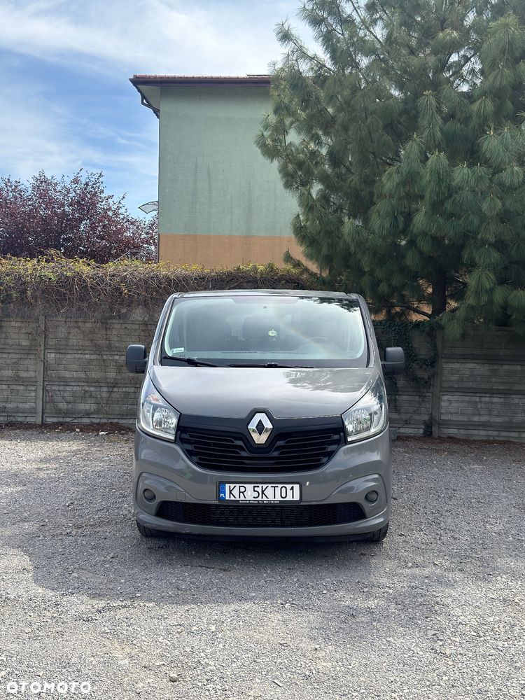 Renault Trafic - 2