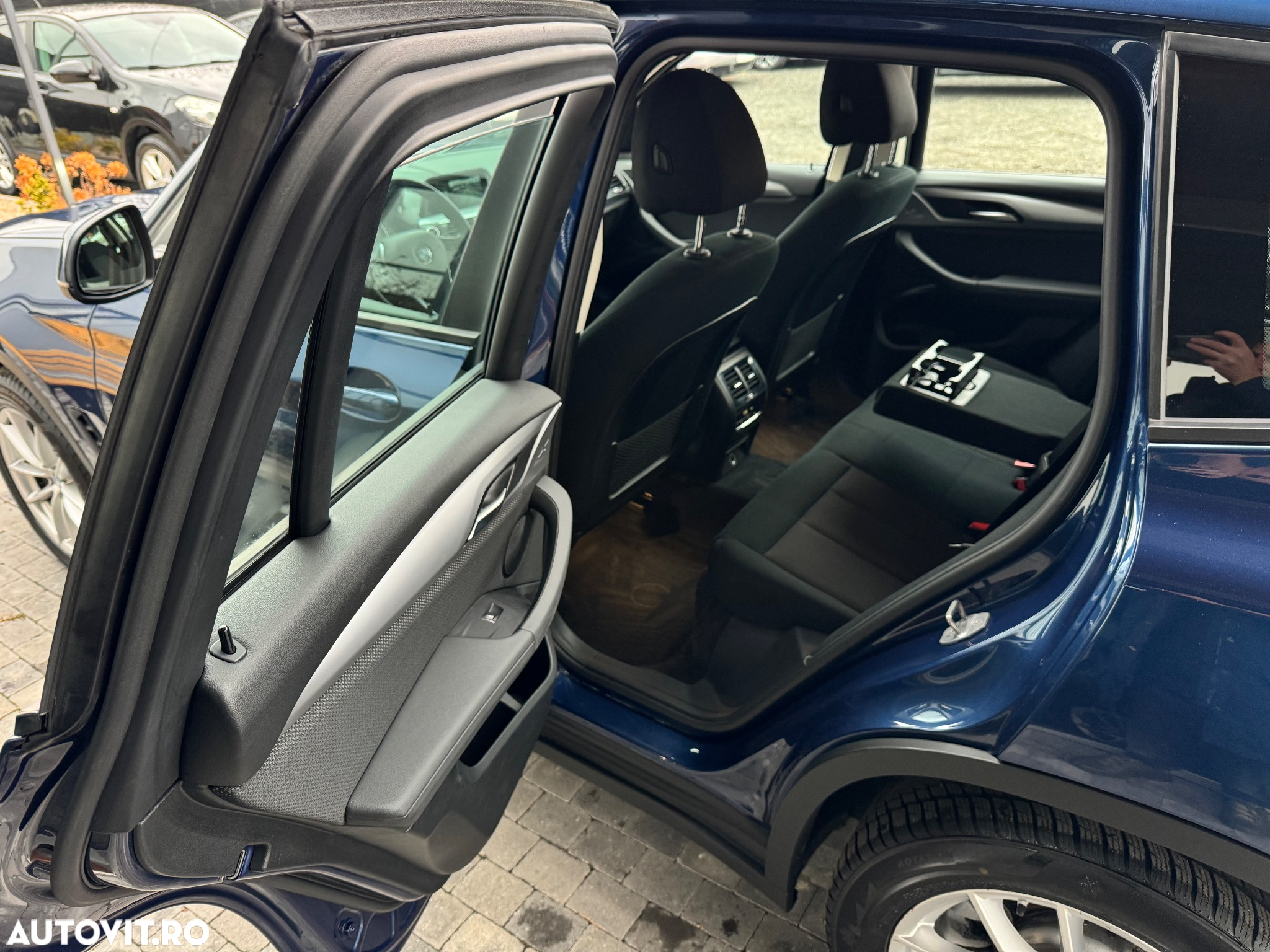BMW X3 xDrive20d AT Advantage - 18