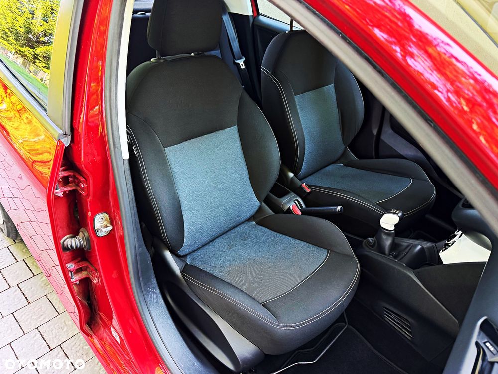 Peugeot 208 PureTech 82 Urban Move - 34