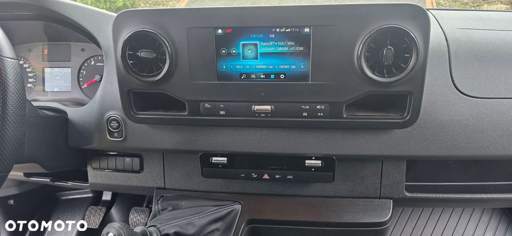 Mercedes-Benz Sprinter 317 CDI - 11