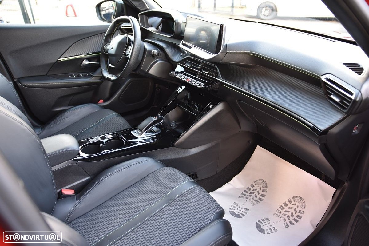 Peugeot e-2008 50 kWh GT Line - 23