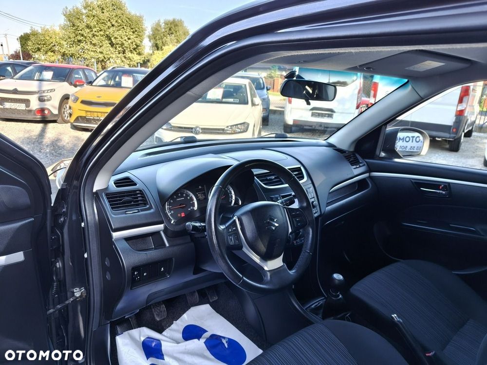 Suzuki Swift - 12