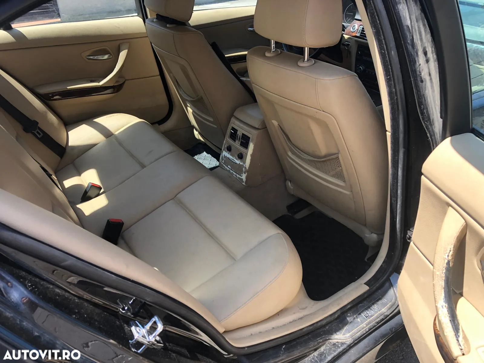 BMW Seria 3 318d - 18
