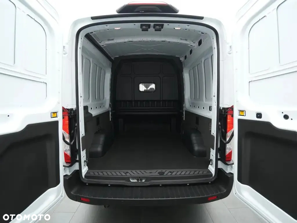 Ford Transit L3H2 DCIV 130KM Trend - 35