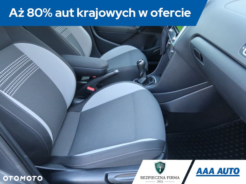 Volkswagen Polo - 10