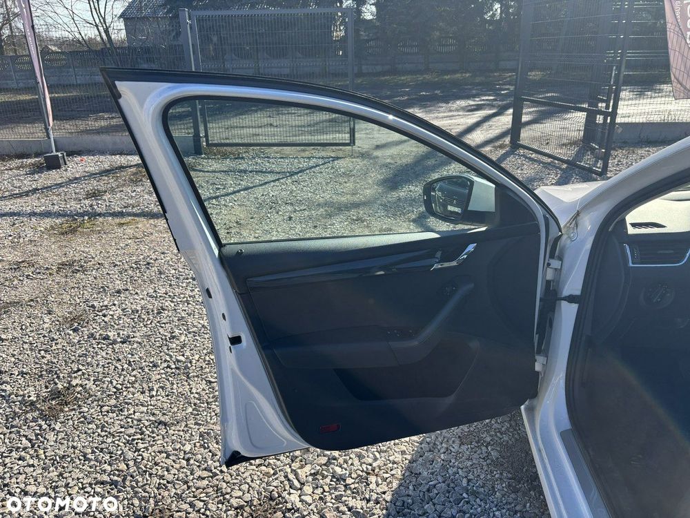 Skoda Octavia - 17
