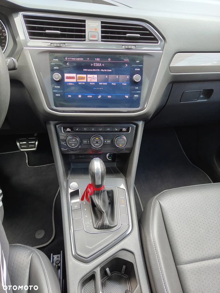 Volkswagen Tiguan Allspace - 17