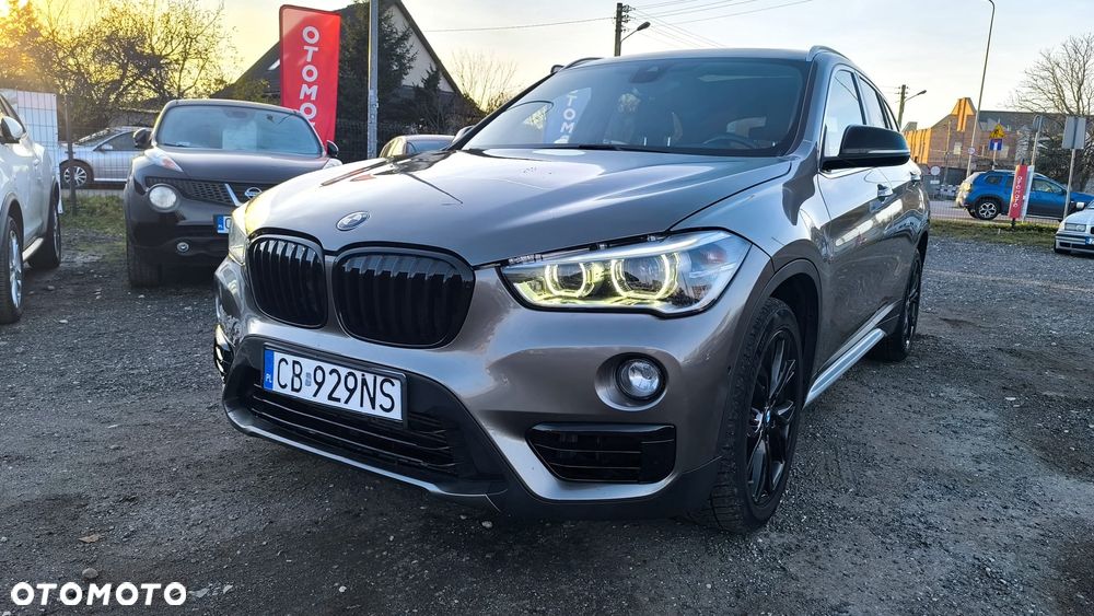 BMW X1 xDrive25i GPF Sport Line - 1